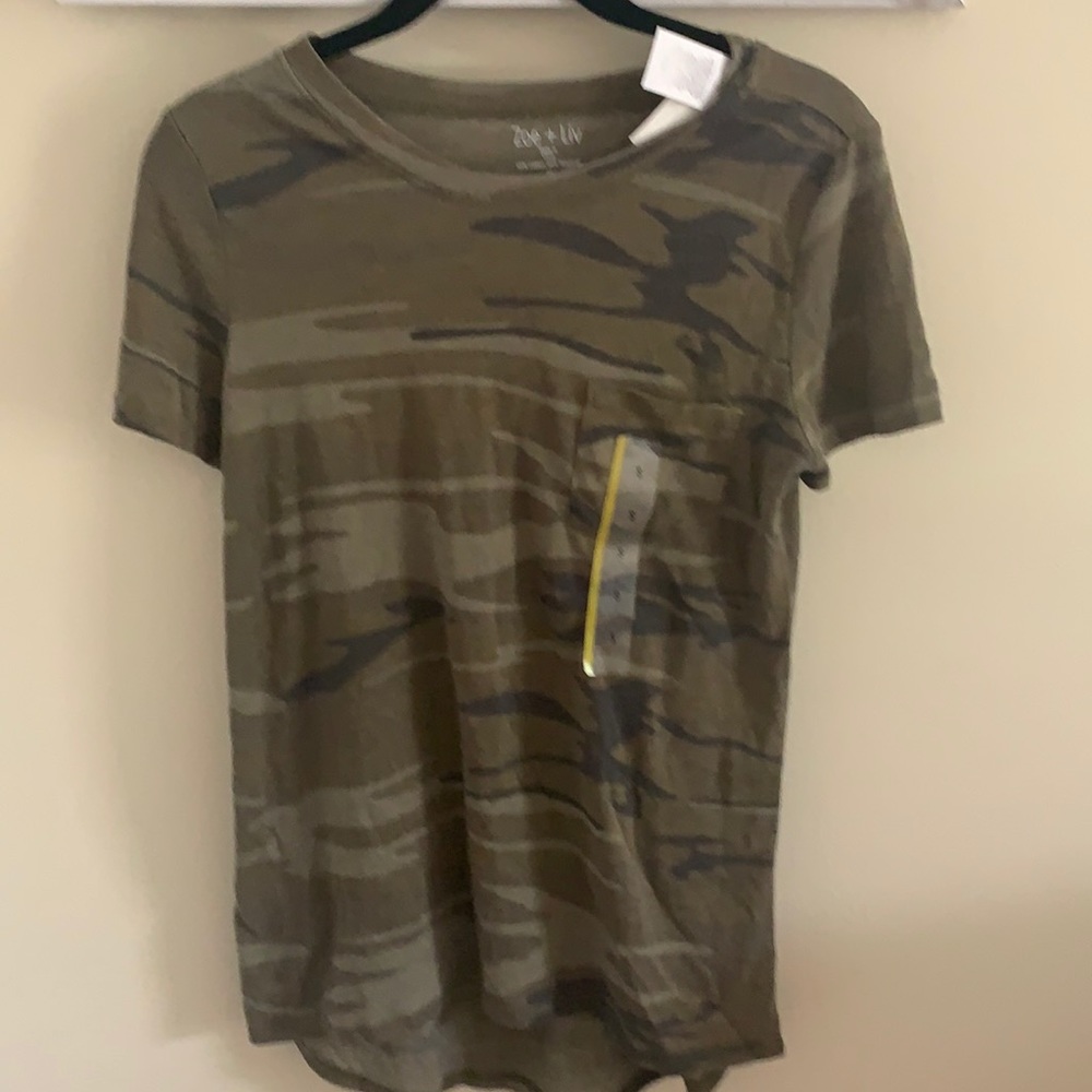 Zoe + Liv camouflage top